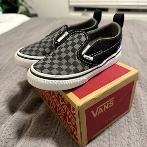 Brand new toddler vans - size 9
